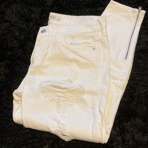 Abercrombie & Fitch White Jeans